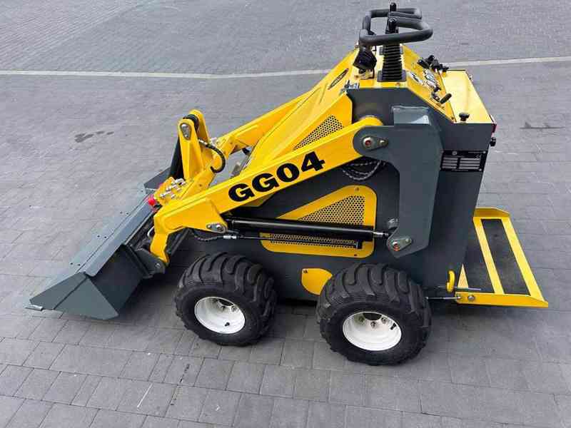 Aukce: Mini kompaktní nakladač GÜNTER GROSSMANN (800 kg) - foto 8