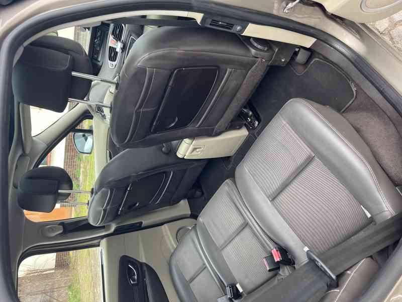 Renault Megane Scenic 1.6 dCi 96kW 2012 TOP STAV - foto 11