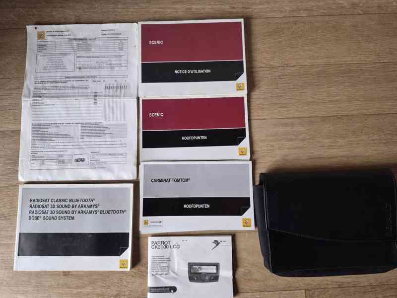 Renault Megane Scenic 1.6 dCi 96kW 2012 TOP STAV - foto 21