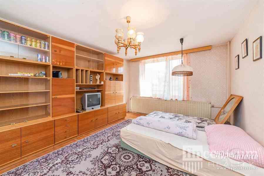 Prodej rodinného domu 220 m2 Antonína Dvořáka, Dačice Dačice V - foto 12