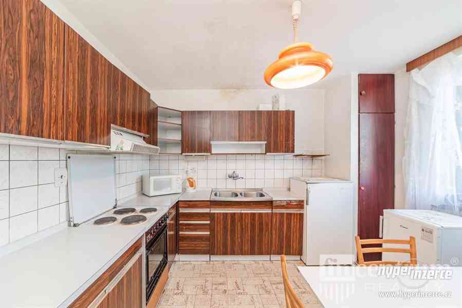 Prodej rodinného domu 220 m2 Antonína Dvořáka, Dačice Dačice V - foto 16