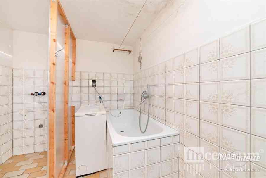 Prodej rodinného domu 220 m2 Antonína Dvořáka, Dačice Dačice V - foto 23