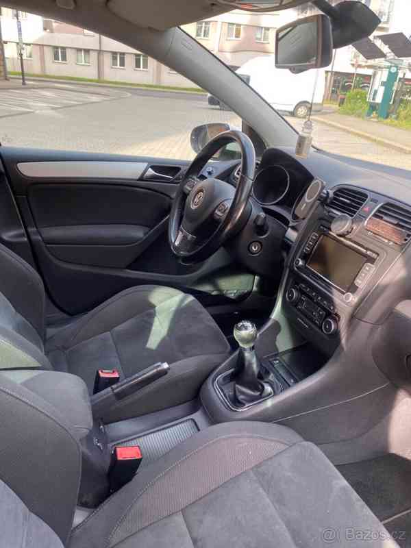 Volkswagen Golf 1,6 R-Line - foto 10