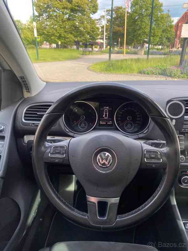 Volkswagen Golf 1,6 R-Line - foto 13