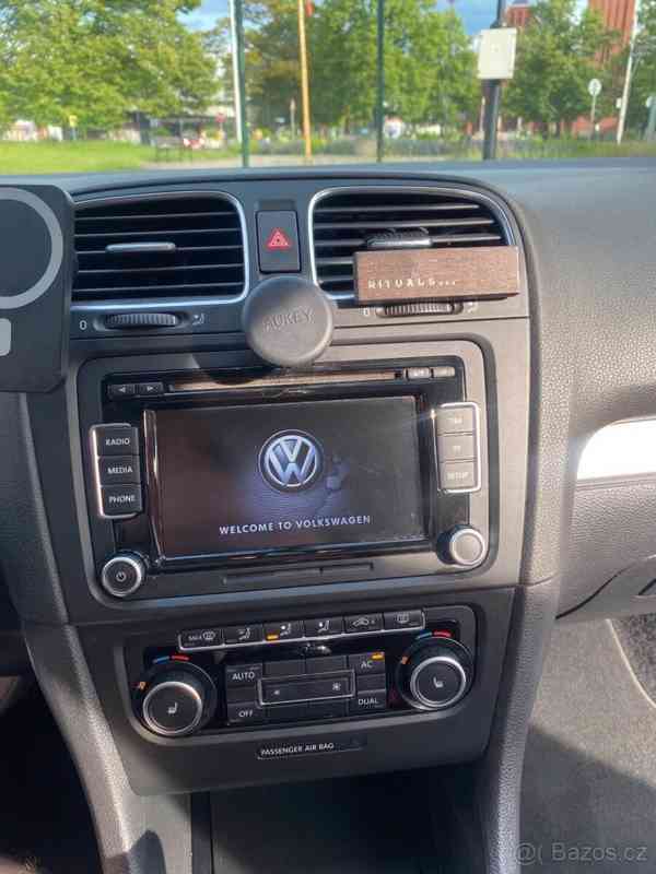 Volkswagen Golf 1,6 R-Line - foto 11