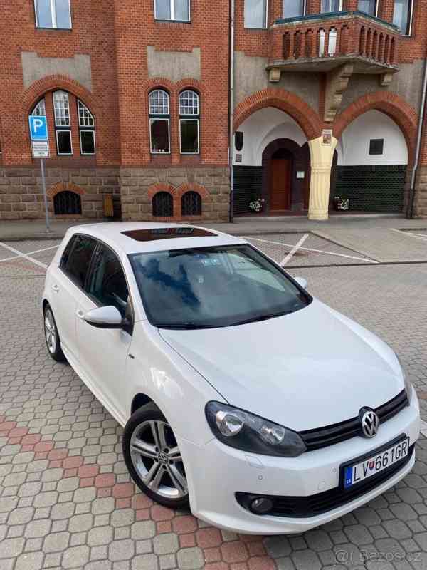 Volkswagen Golf 1,6 R-Line - foto 5