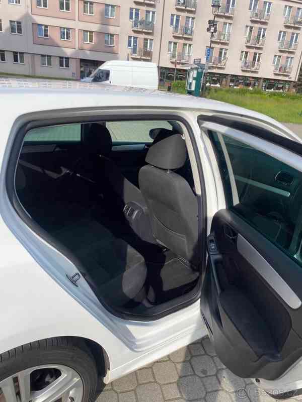 Volkswagen Golf 1,6 R-Line - foto 16