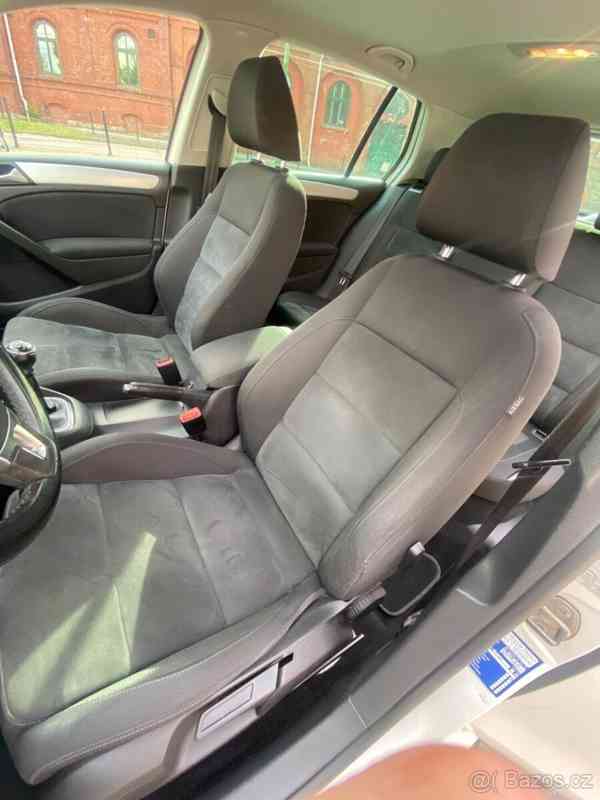 Volkswagen Golf 1,6 R-Line - foto 19