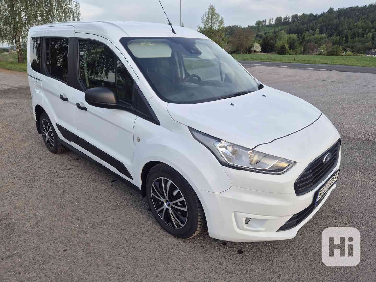 Ford tourneo connect (facelift) - foto 1