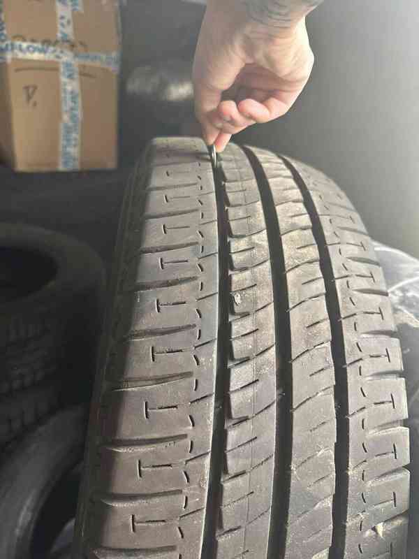 MICHELIN AGILIS 215/60R 17C, letní pneumatiky - foto 3