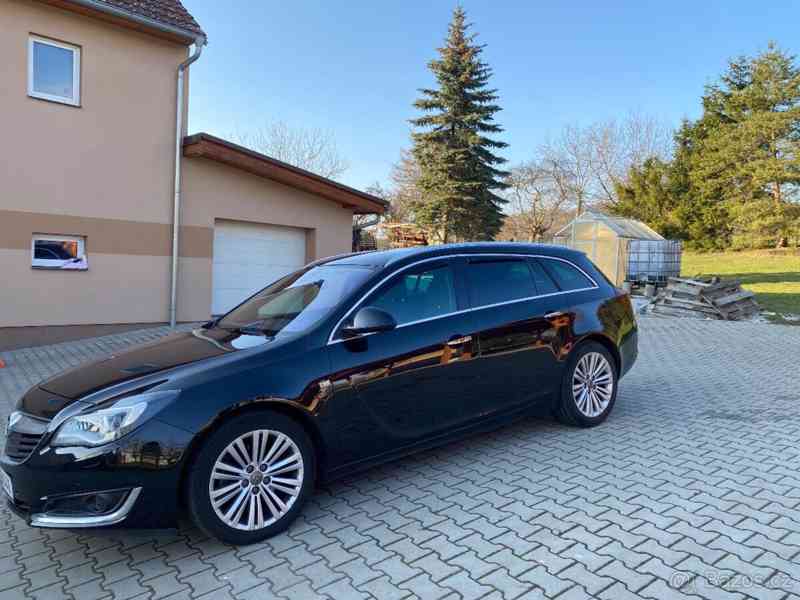 Opel Insignia 2.0 CDTi - foto 2