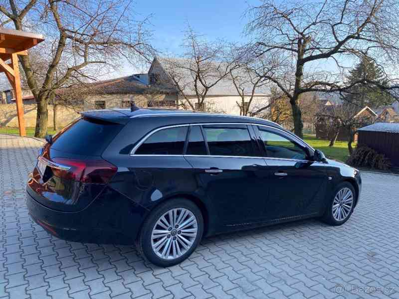 Opel Insignia 2.0 CDTi - foto 12