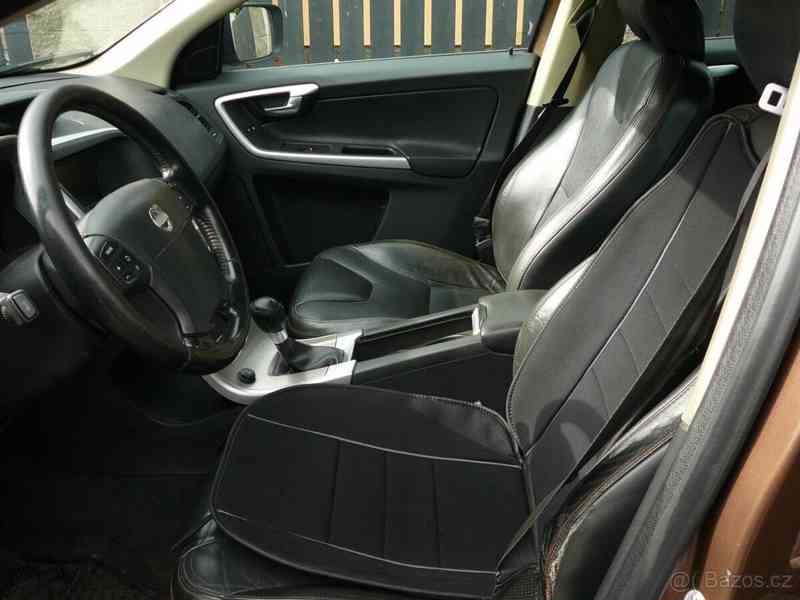 Volvo XC60 2,4 - foto 7