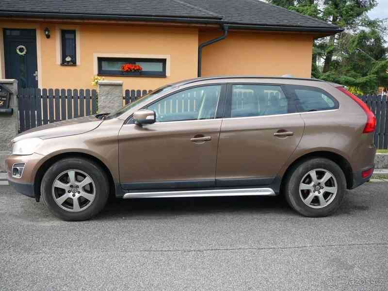 Volvo XC60 2,4 - foto 1