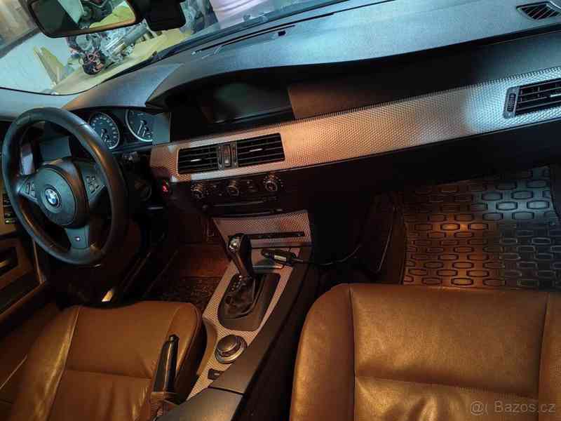 BMW Řada 5 3,0   e61 530XD - foto 9