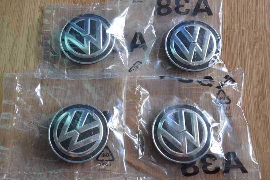 Originál VW středové krytky do alu kol 65mm - foto 2
