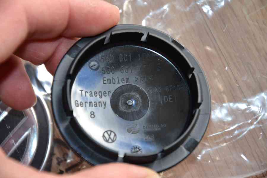Originál VW středové krytky do alu kol 65mm - foto 6