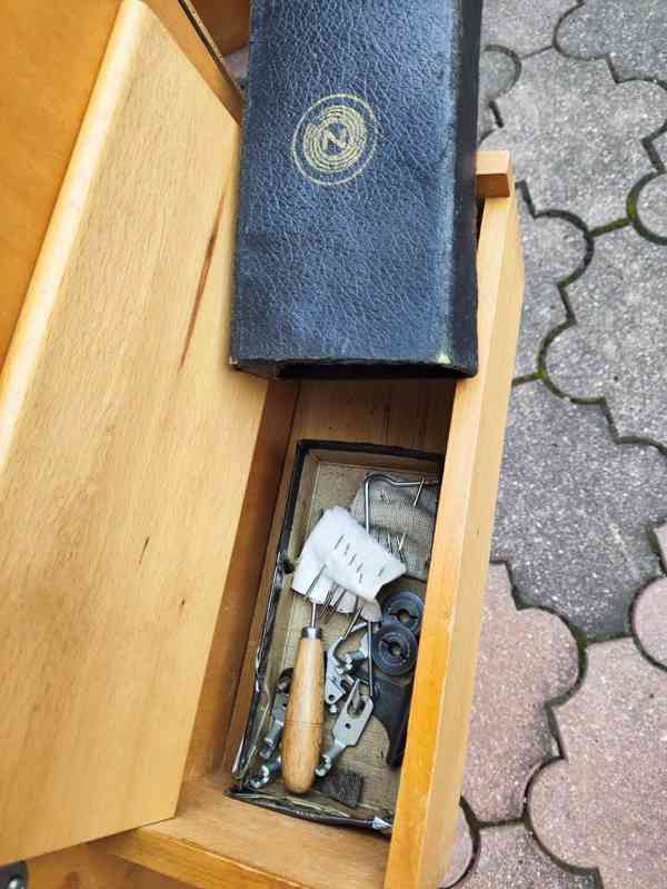 ŠLAPACÍ ŠICÍ STROJ ZETINA - foto 4