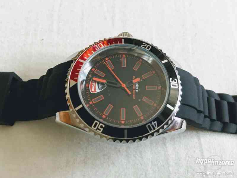 prodám nové hodinky Ducati Race - foto 9