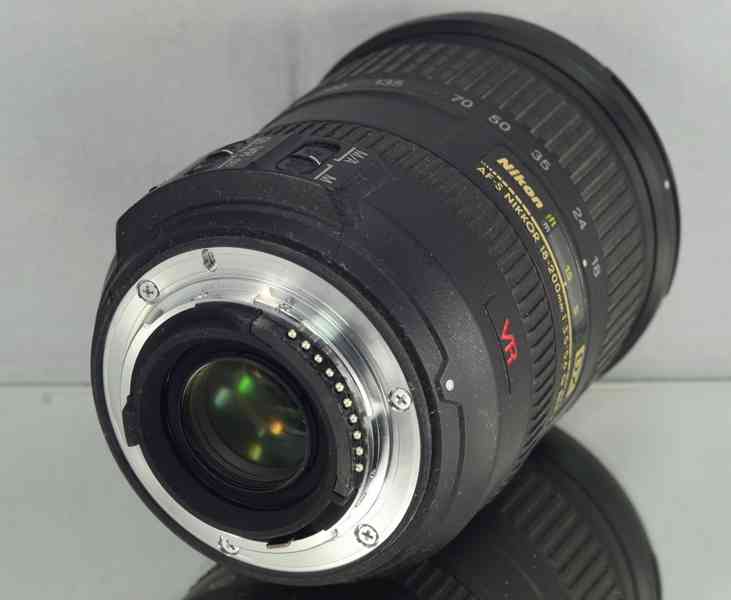 NIKON AF-S DX NIKKOR 18-200mm f/3.5-5.6 G IF ED VR - foto 5