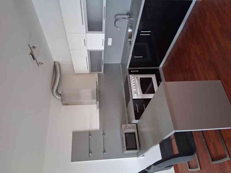 Pronájem bytu 1+kk 36 m²+ terasa - U pivovaru 2304 , Benešov - foto 4