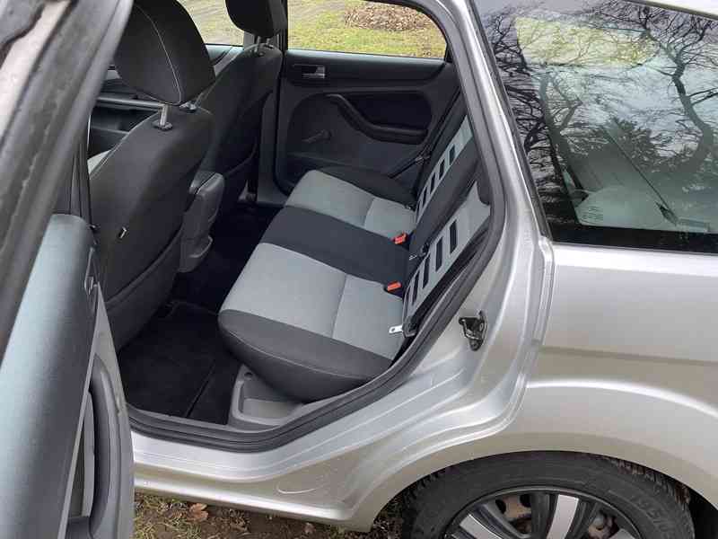Ford Focus 1.6 16V dovozDE,klima,LetZim pneu,servisní knížka - foto 3