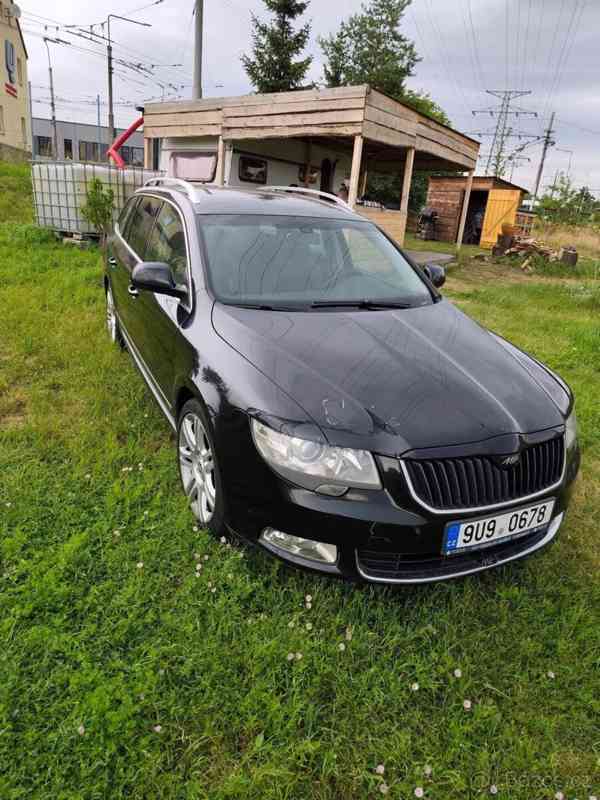 Škoda Superb 2,0   2, 125kw - foto 15