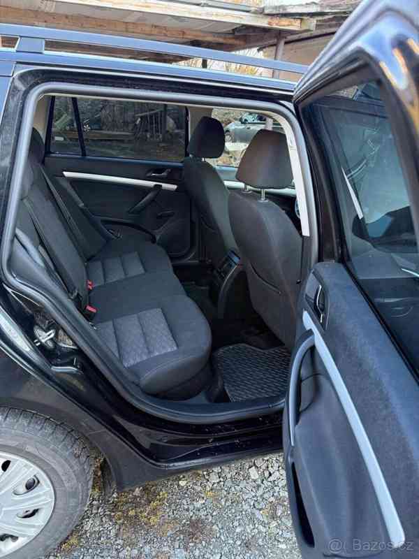 Škoda Octavia 2,0   2. 2009 - foto 10