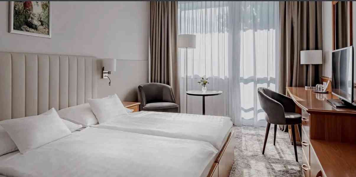 Voucher pro dva v lázních - foto 2