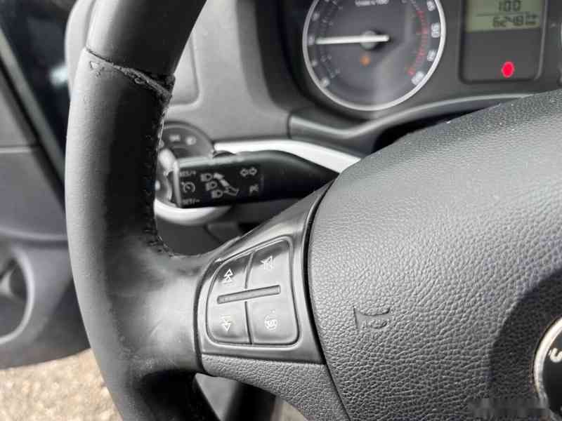 octavia 2 kombi tdi klima temp - foto 7