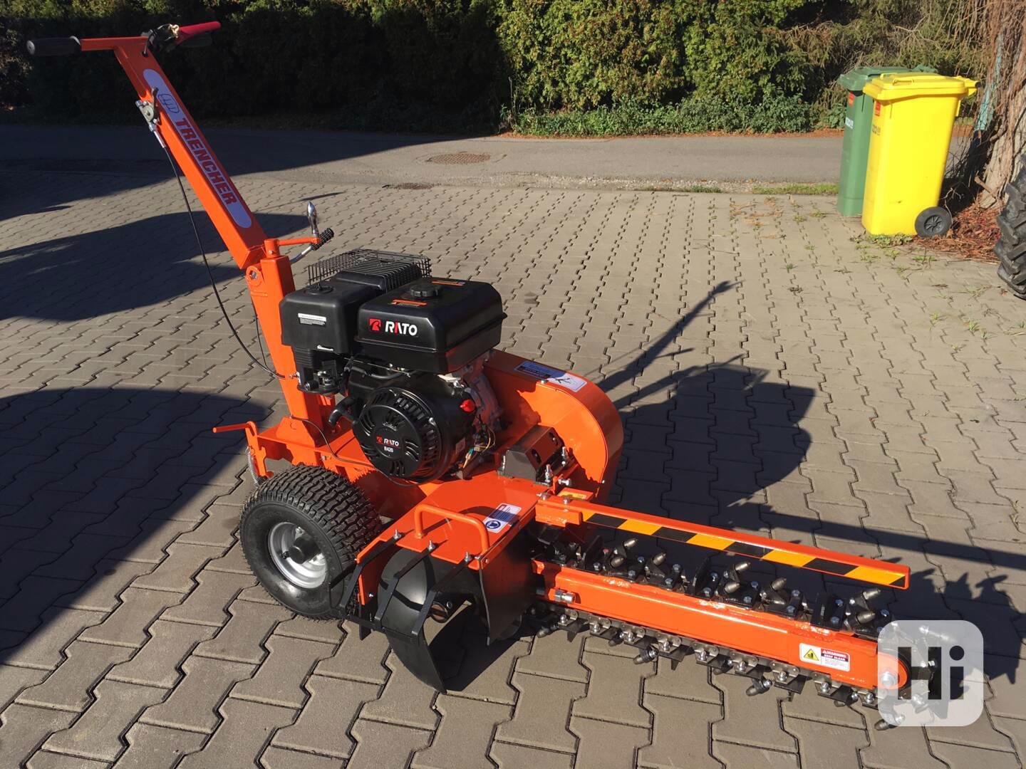 Drážkovací fréza, zemní rýhovač - motorový - foto 1