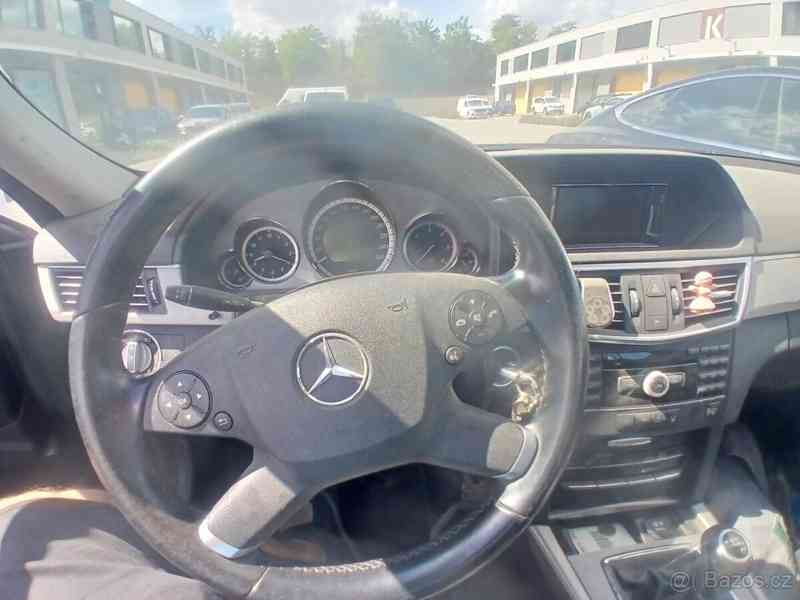 Mercedes-Benz Třídy E 2,0   220 CDI 125 kW, r.v.2010 - foto 4