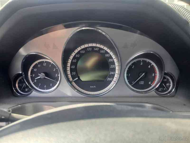 Mercedes-Benz Třídy E 2,0   220 CDI 125 kW, r.v.2010 - foto 3