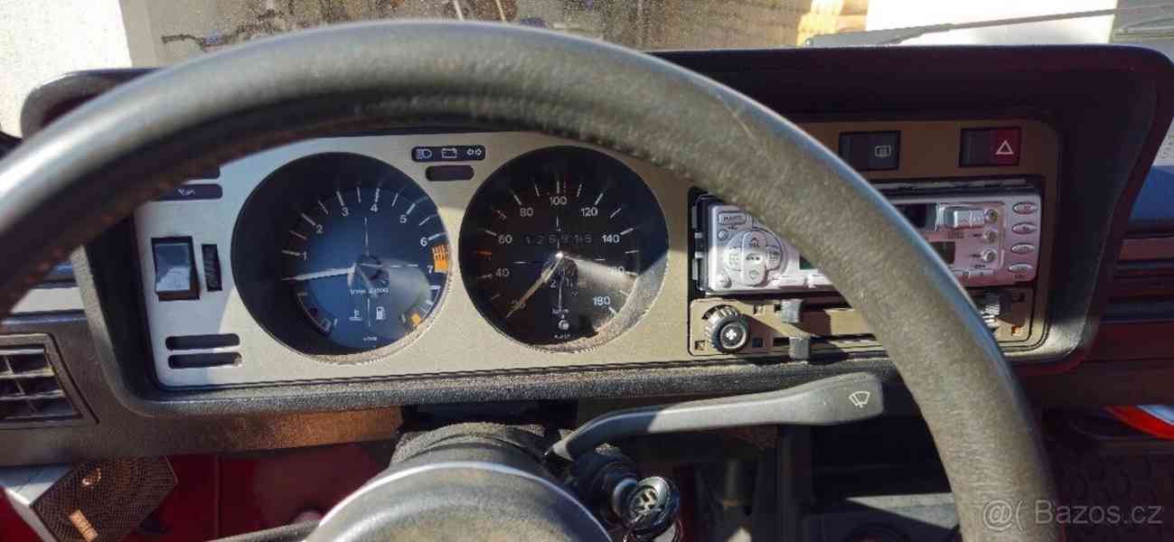 Volkswagen Scirocco 1,6 - foto 5