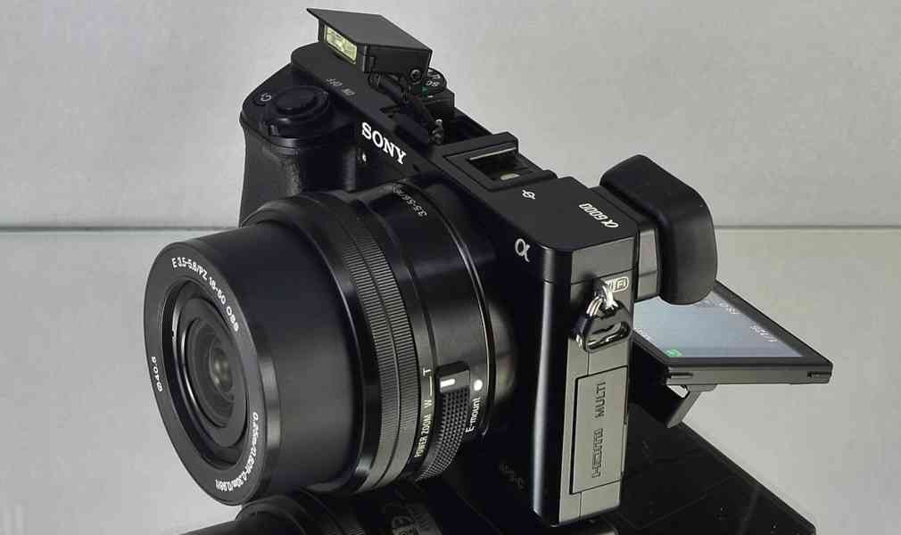 Sony A6000Y Sada +2 objek.*Full HDV*WIFI*17000 Exp - foto 5