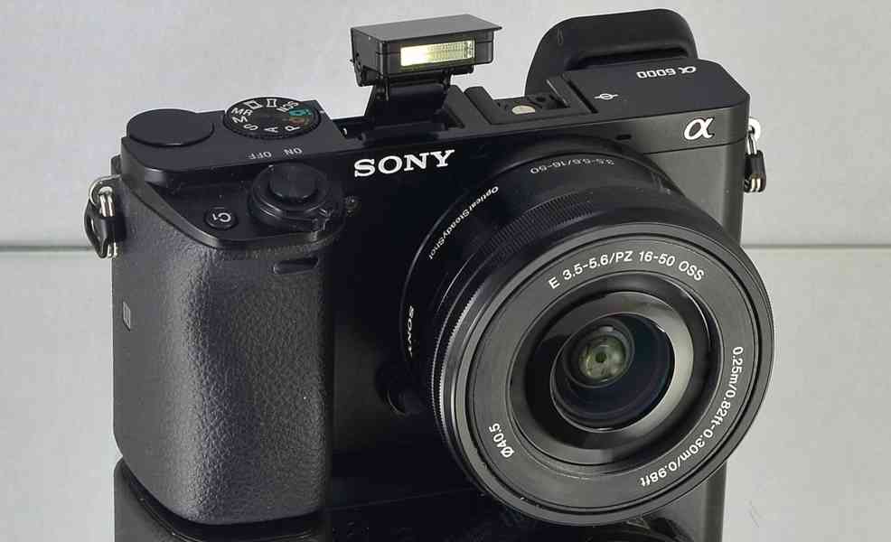 Sony A6000Y Sada +2 objek.*Full HDV*WIFI*17000 Exp - foto 4