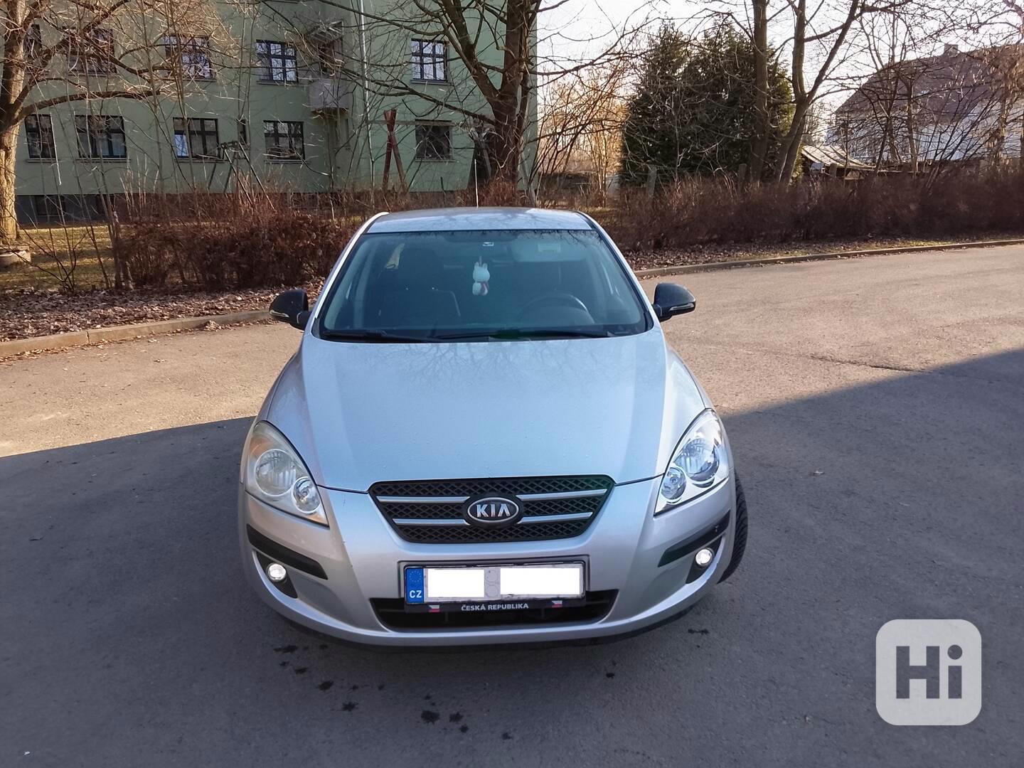 Kia Ceed 1,4 80Kw s LPG - foto 1