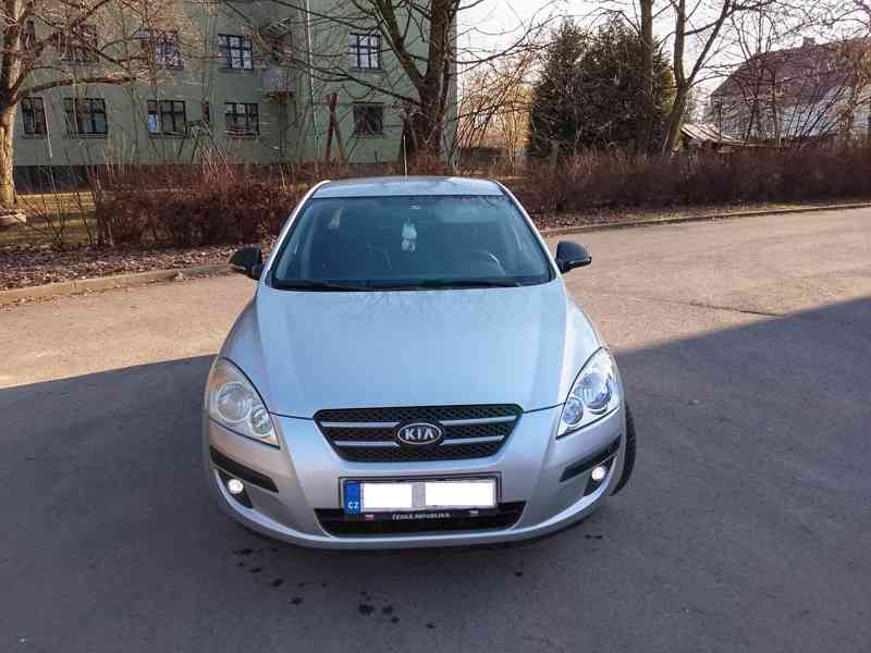 Kia Ceed 1,4 80Kw s LPG - foto 1