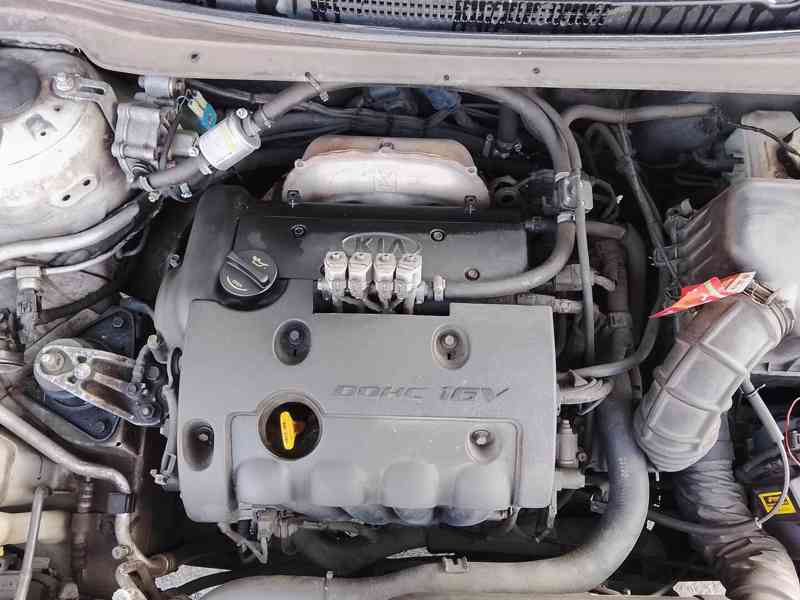 Kia Ceed 1,4 80Kw s LPG - foto 13