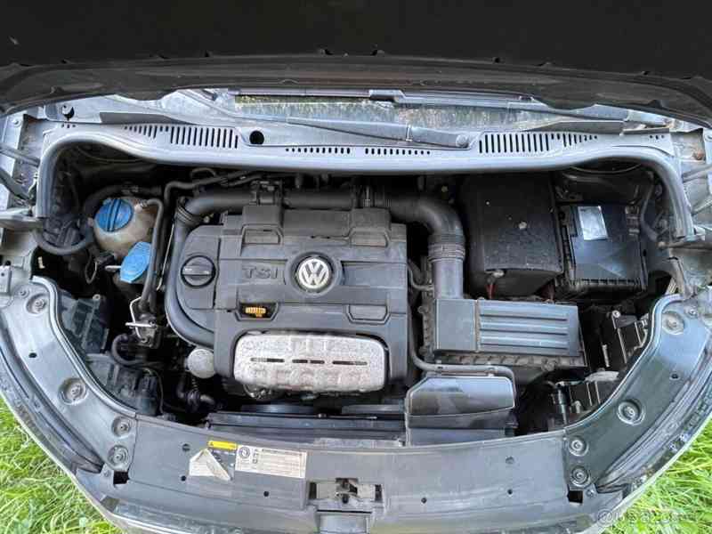 Volkswagen Touran 1,4   7 místný, automat, 2014 - foto 15