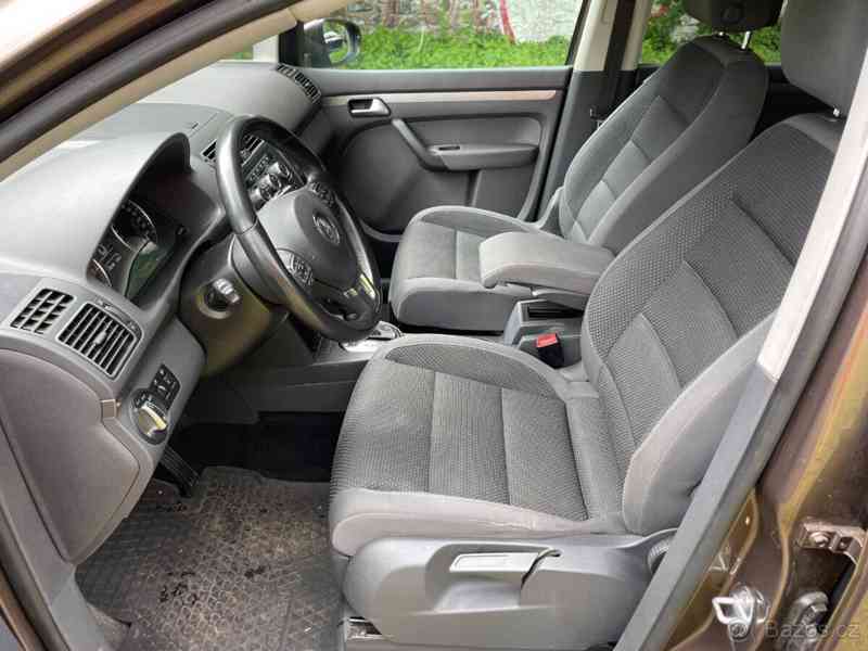 Volkswagen Touran 1,4   7 místný, automat, 2014 - foto 9