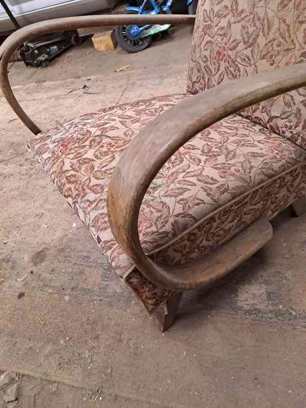 Křeslo Halabala k renovaci.K vyzvednutí v Žatci, 606 247 137 - foto 4