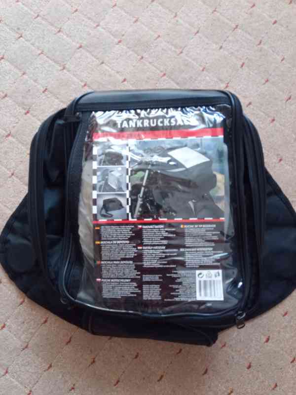 Magnetický batoh na nádrž motorky - foto 6