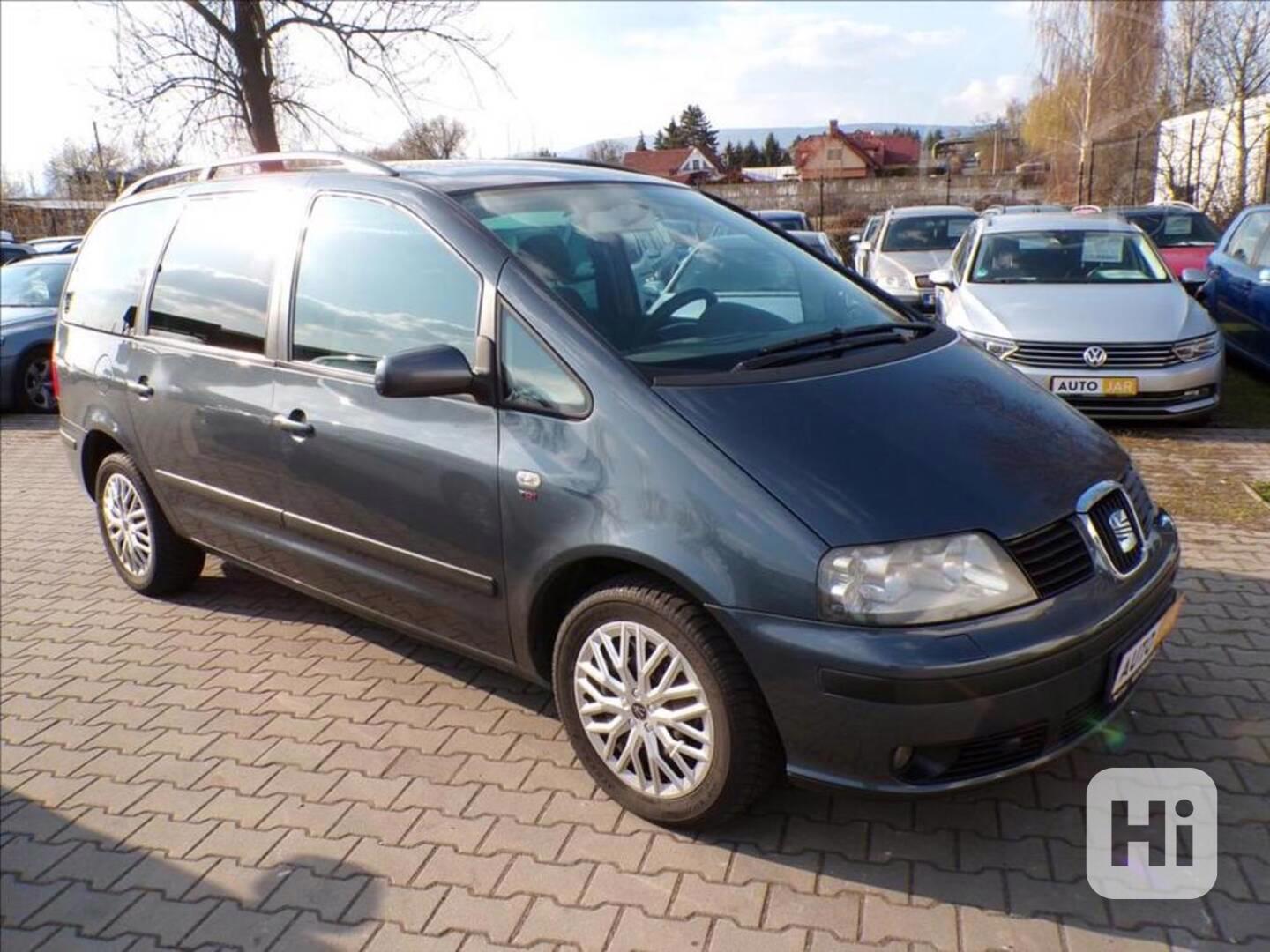 Seat Alhambra 2,0 TDI 7 MÍST,TAŽ.ZAŘ. - foto 1