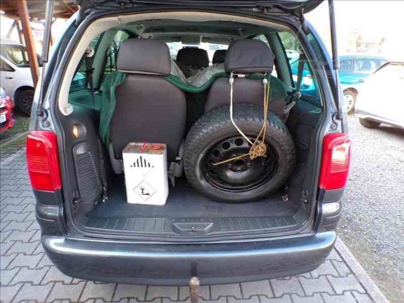 Seat Alhambra 2,0 TDI 7 MÍST,TAŽ.ZAŘ. - foto 11