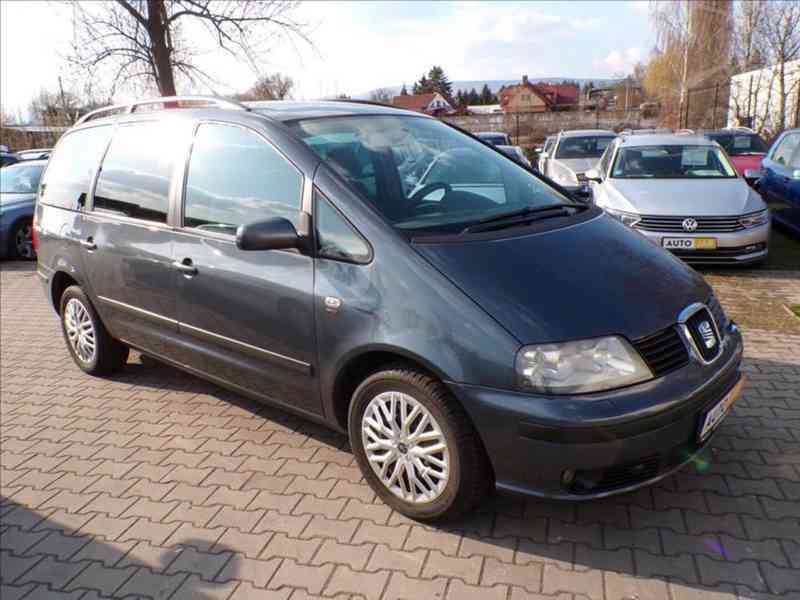 Seat Alhambra 2,0 TDI 7 MÍST,TAŽ.ZAŘ. - foto 1