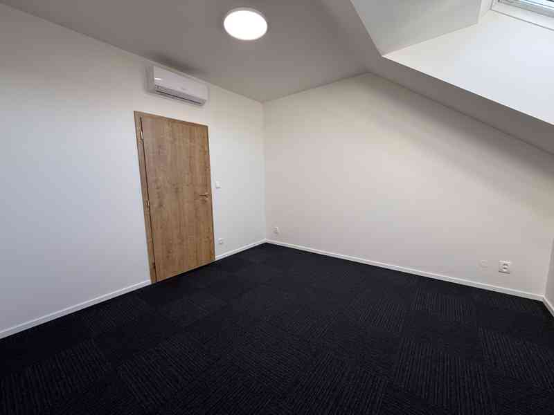 PRONÁJEM KANCELÁŘE O CP CCA 12,90 M2, BRNO – KRÁLOVO POLE - foto 3