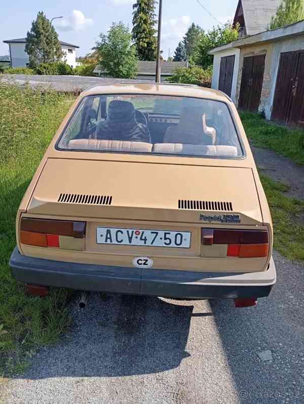 Škoda Rapid 136 - foto 2