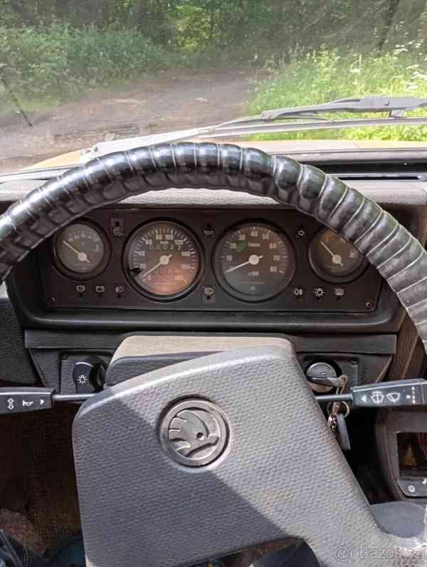 Škoda Rapid 136 - foto 4