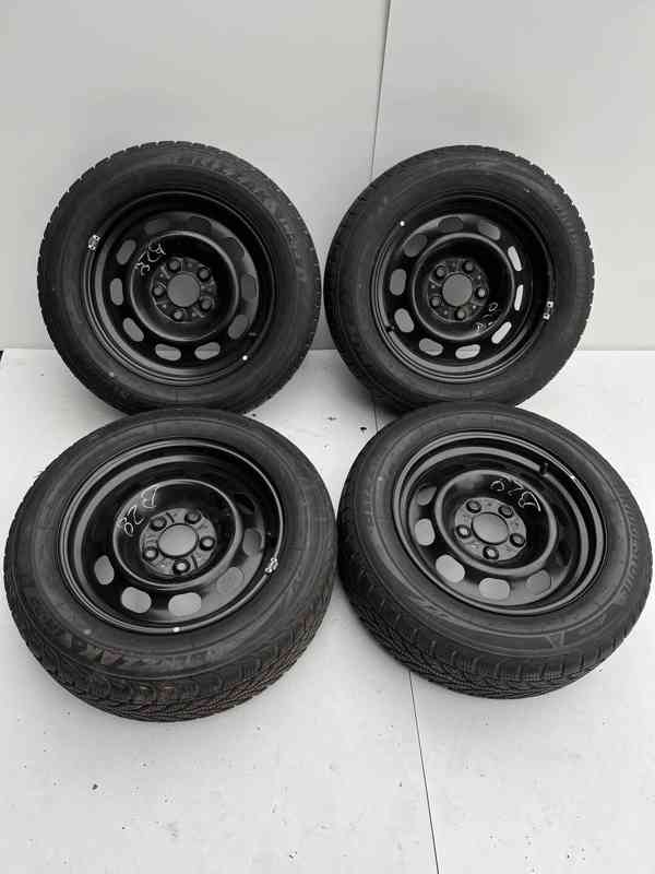 KOLA BMW F30 F31 E90 E46 16" ZIMNÍ - foto 1